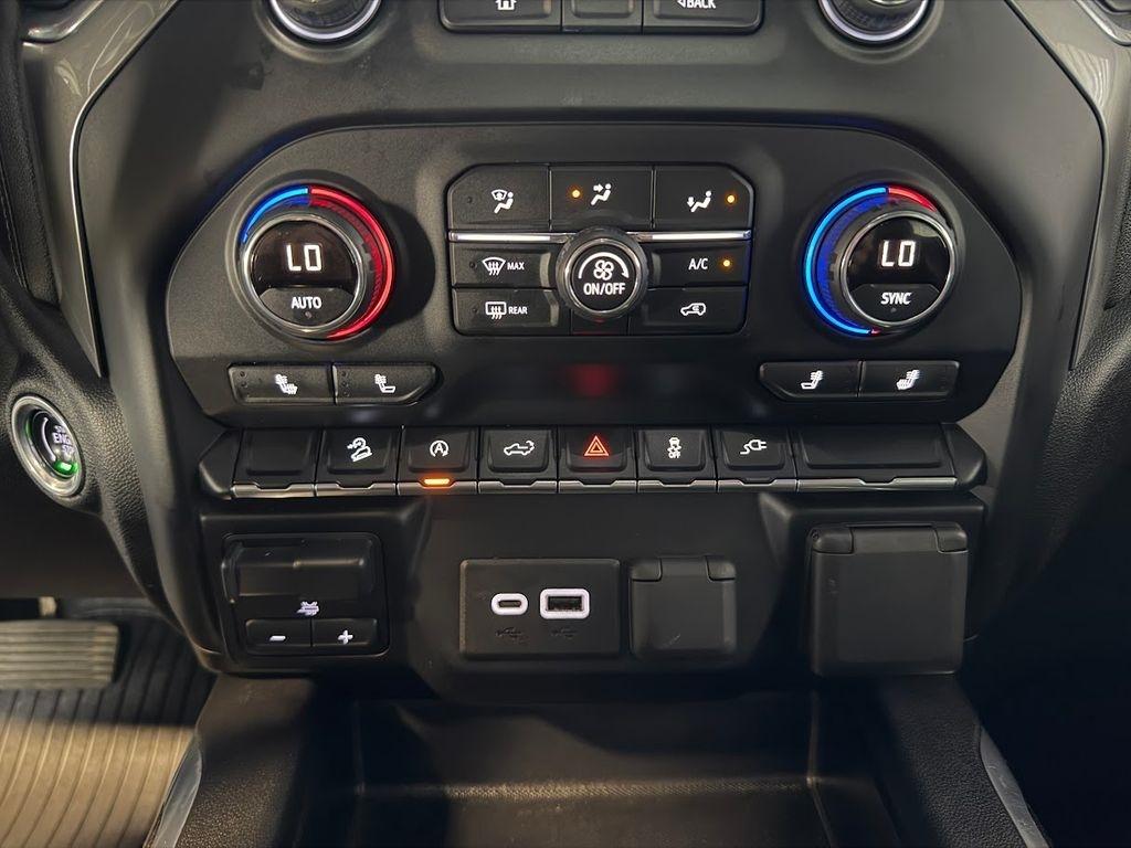 Chevrolet Silverado 1500 RST Crew Cab 4WD 2020