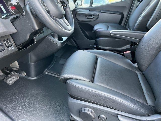 Mercedes-Benz Sprinter 2500 144-in. WB 2022