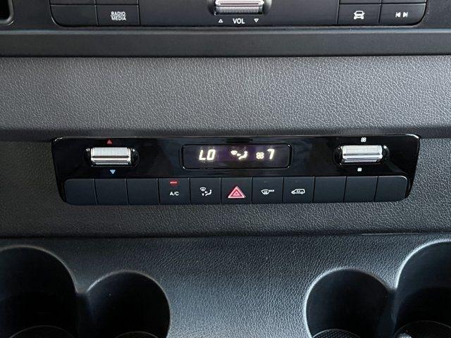 Mercedes-Benz Sprinter 2500 144-in. WB 2022