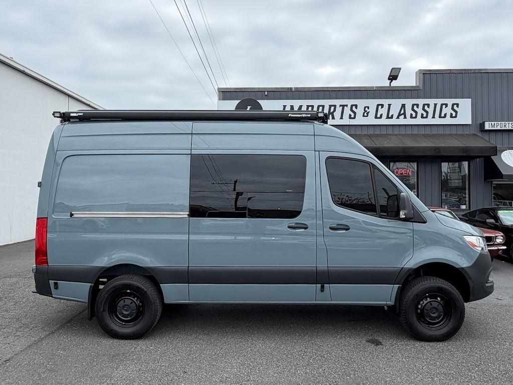Mercedes-Benz Sprinter 2500 144-in. WB 2022