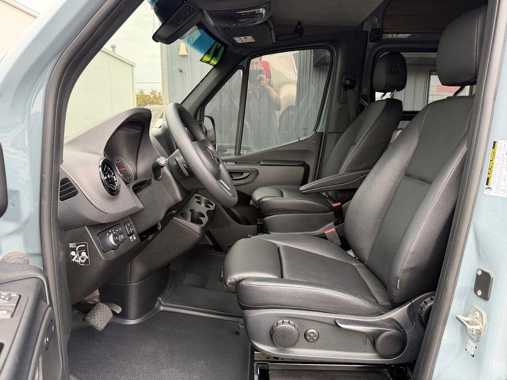 Mercedes-Benz Sprinter 2500 144-in. WB 2022