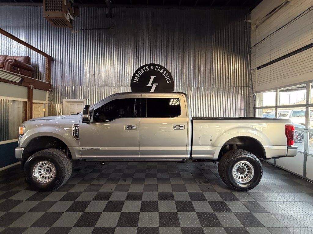 Ford F-350 SD Platinum Crew Cab 4WD 2022