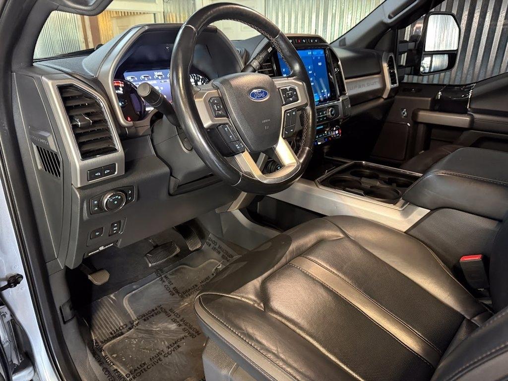 Ford F-350 SD Platinum Crew Cab 4WD 2022