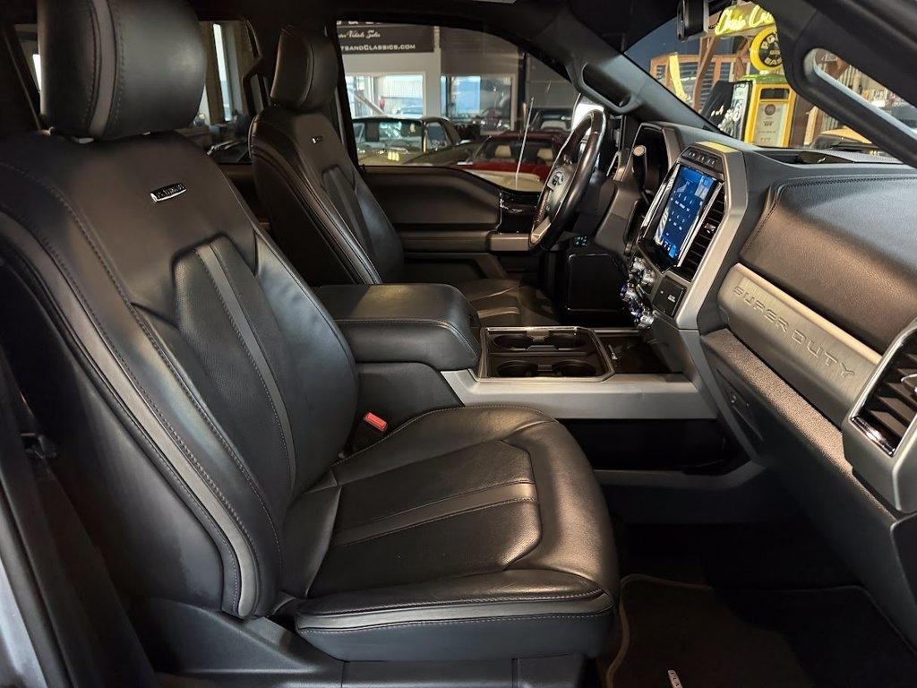 Ford F-350 SD Platinum Crew Cab 4WD 2022