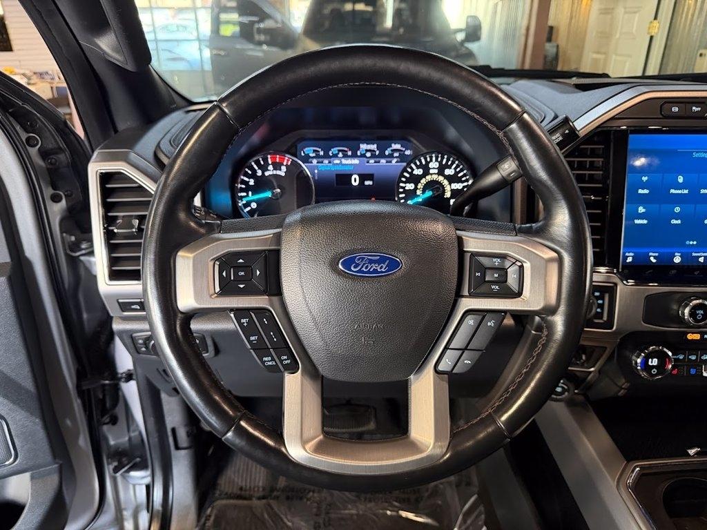 Ford F-350 SD Platinum Crew Cab 4WD 2022