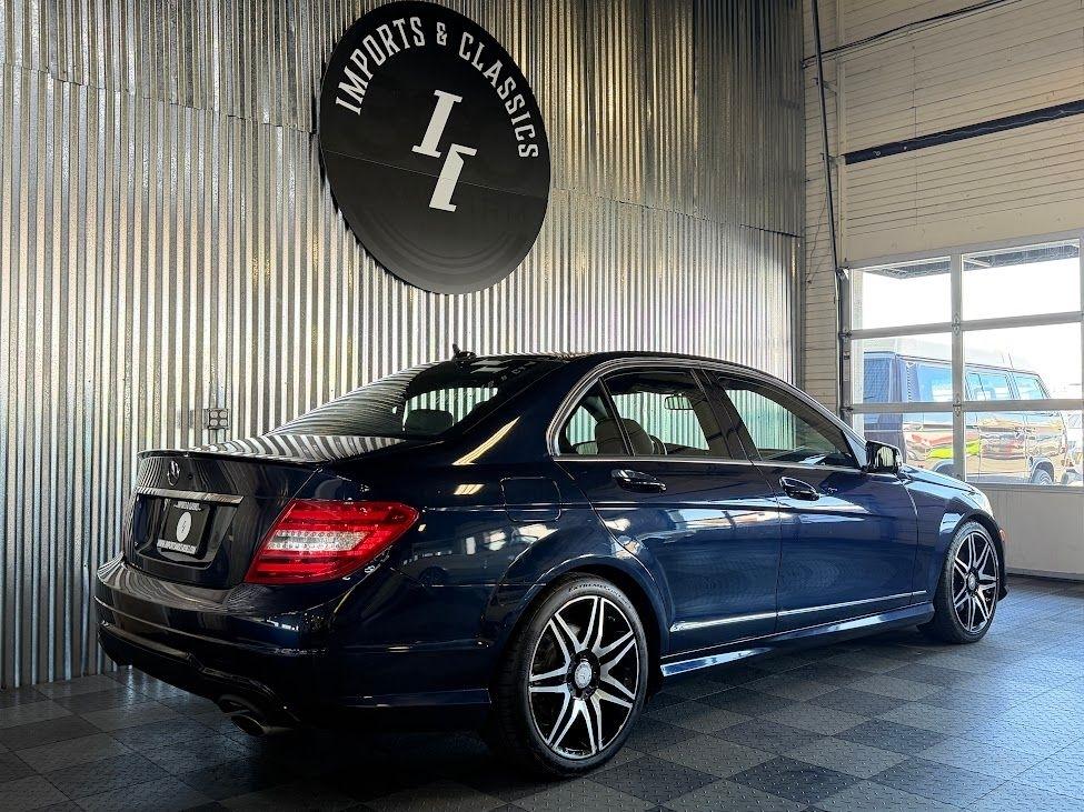 Mercedes-Benz C-Class C300 4MATIC Sport Sedan 2013