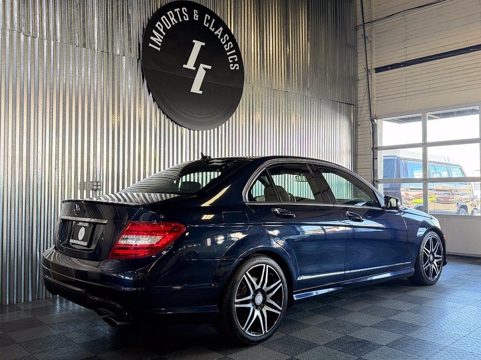 Mercedes-Benz C-Class C300 4MATIC Sport Sedan 2013