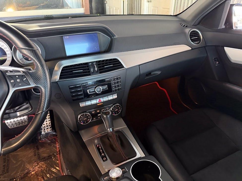 Mercedes-Benz C-Class C300 4MATIC Sport Sedan 2013