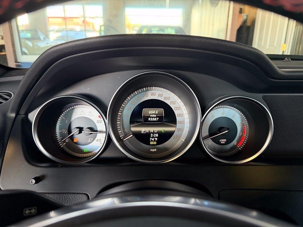 Mercedes-Benz C-Class C300 4MATIC Sport Sedan 2013
