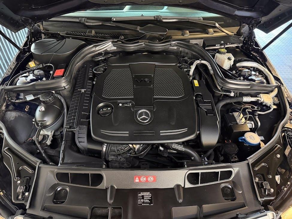 Mercedes-Benz C-Class C300 4MATIC Sport Sedan 2013