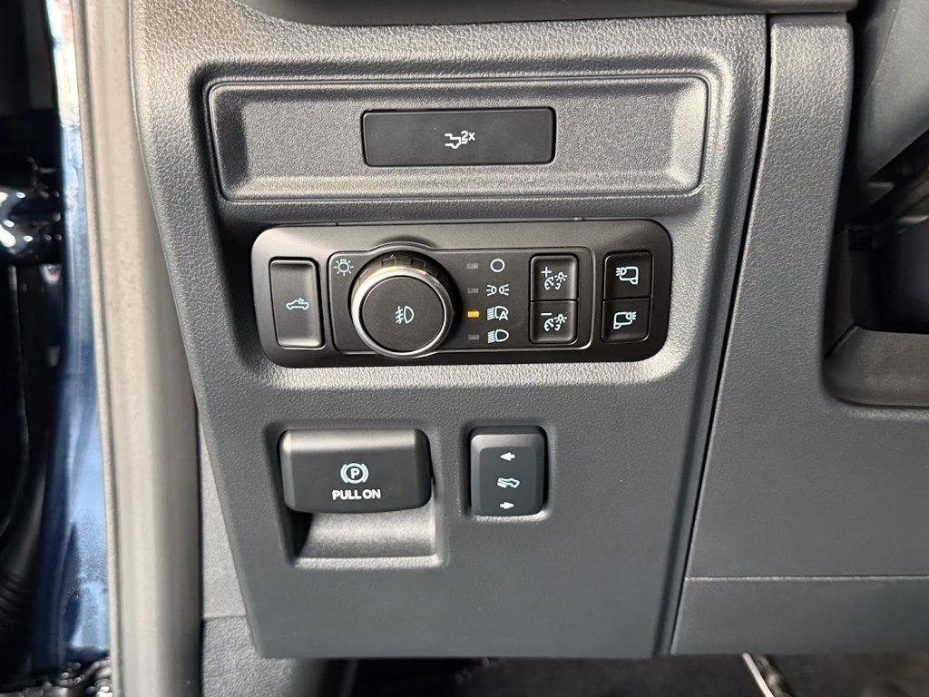 Ford F-150 Tremor SuperCrew 4WD 2026