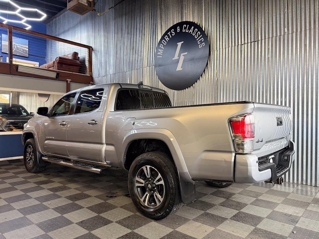 Toyota Tacoma Limited Double Cab Super Long Bed V6 5AT 4WD 2016