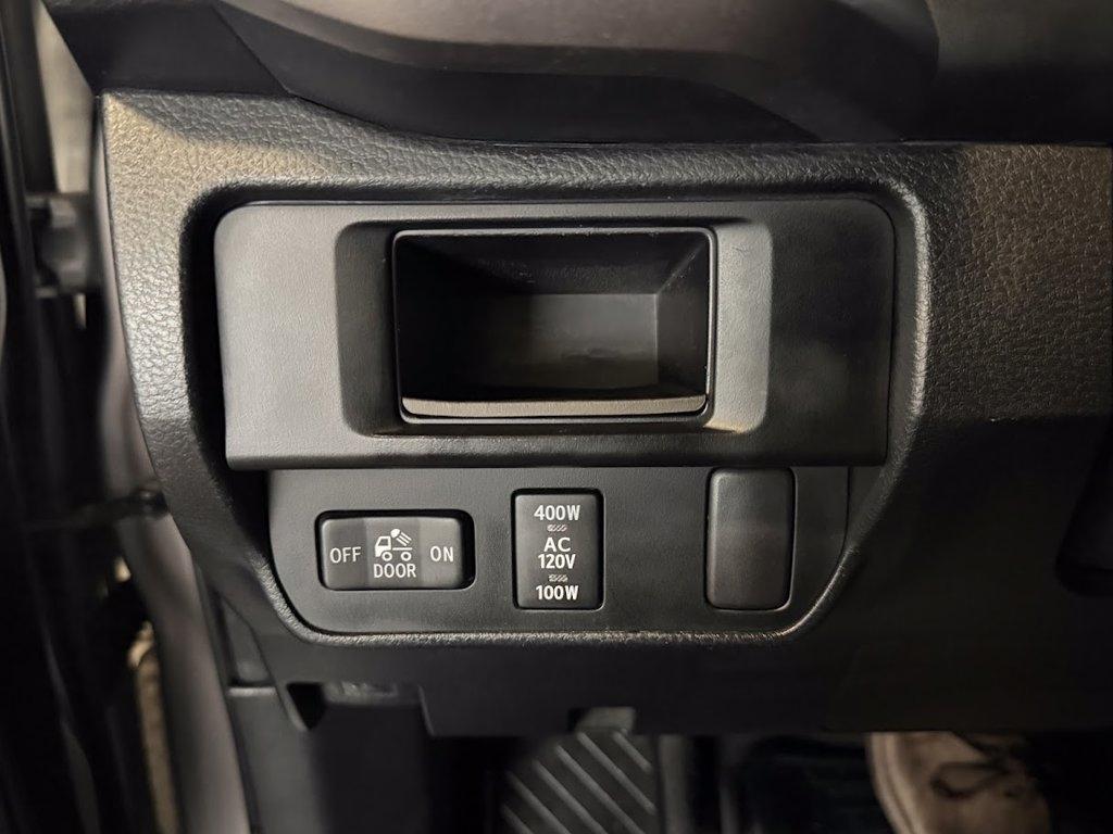 Toyota Tacoma Limited Double Cab Super Long Bed V6 5AT 4WD 2016