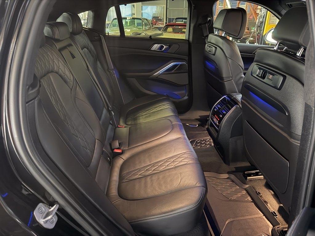 BMW X6 M50i 2022