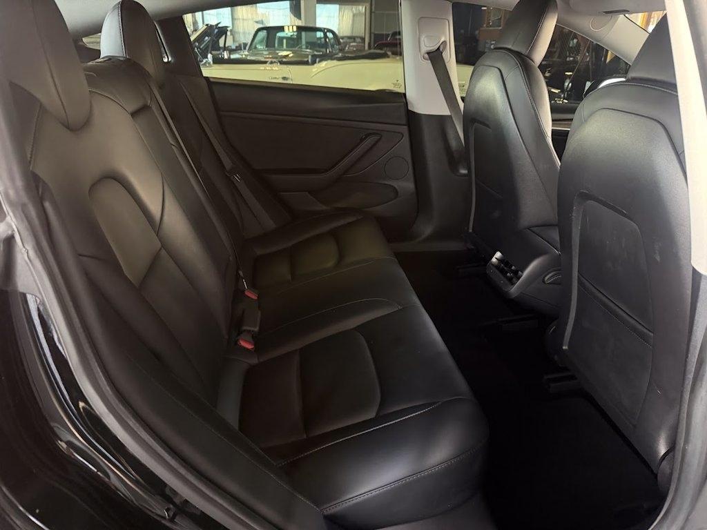Tesla Model 3 Long Range 2021