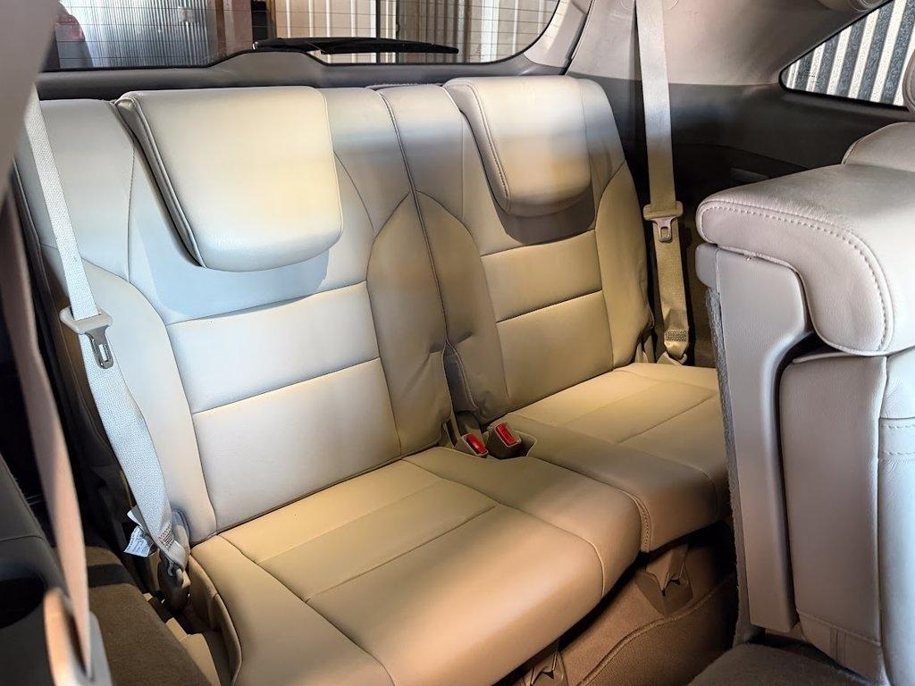 Acura MDX 6-Spd AT w/Tech Package 2012