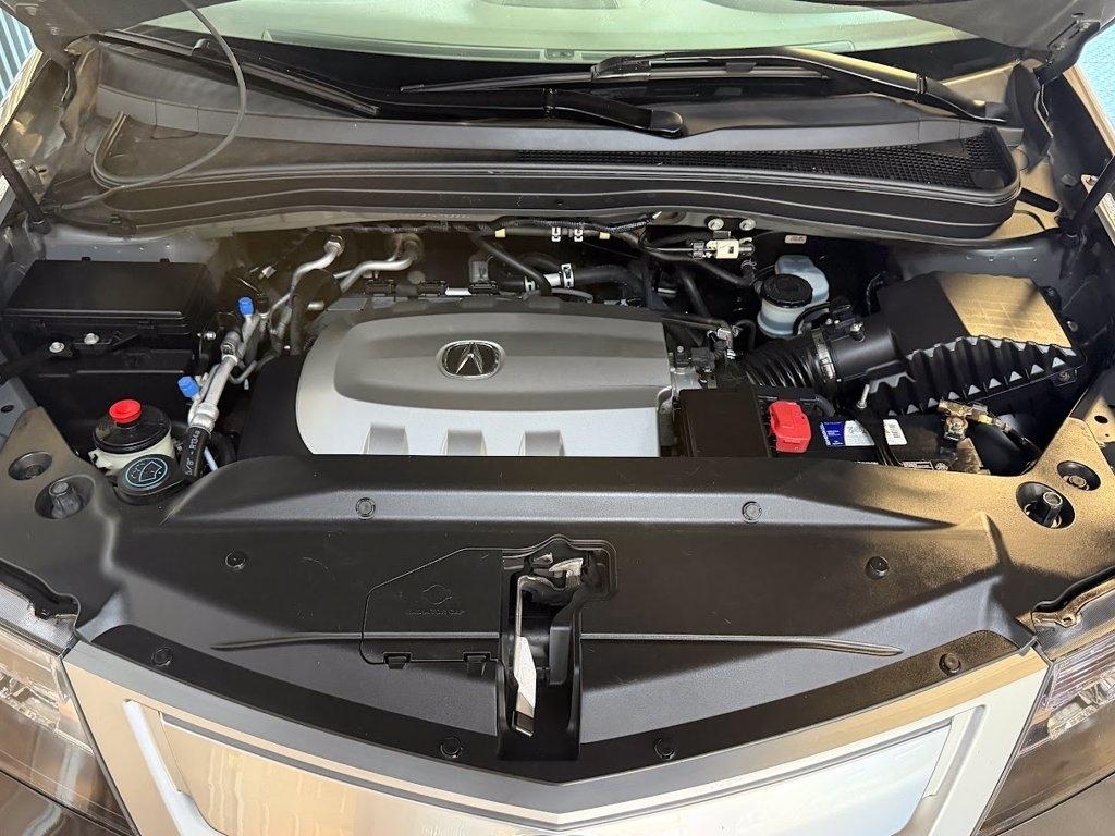 Acura MDX 6-Spd AT w/Tech Package 2012
