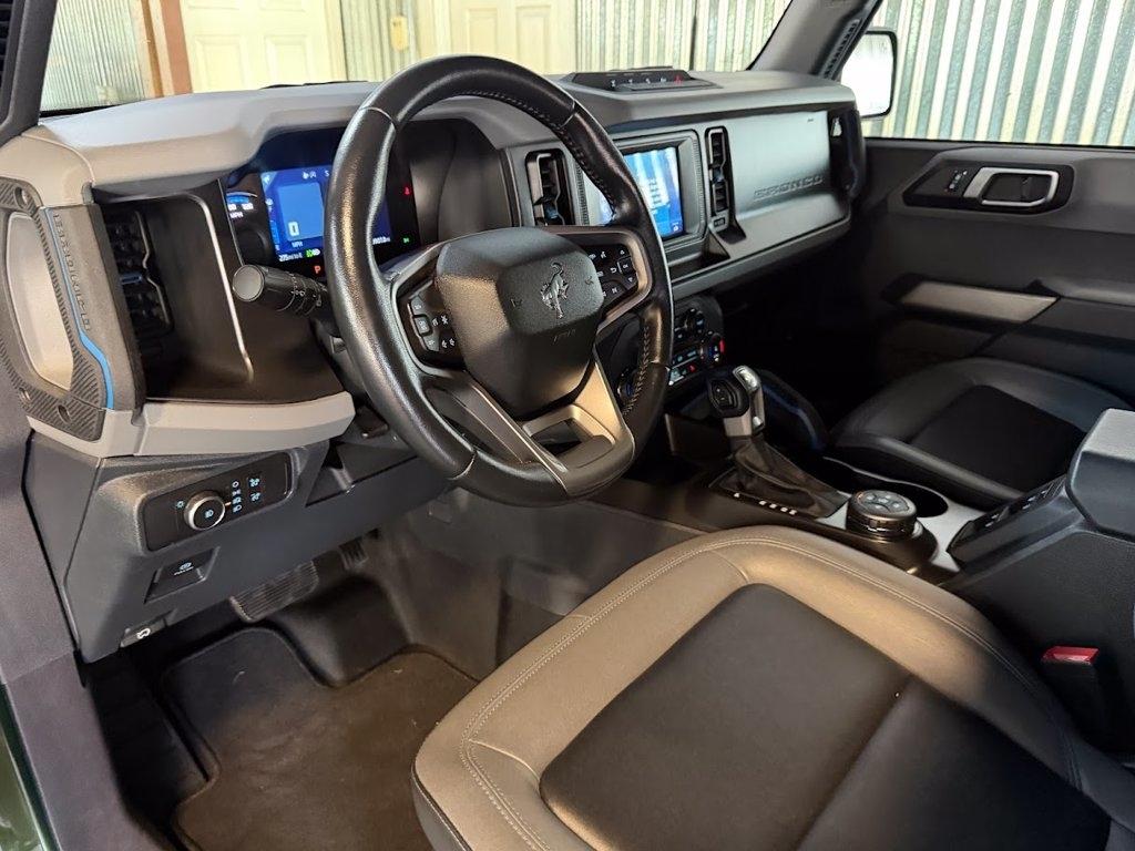 Ford Bronco Black Diamond 4-Door w/Advanced 2022