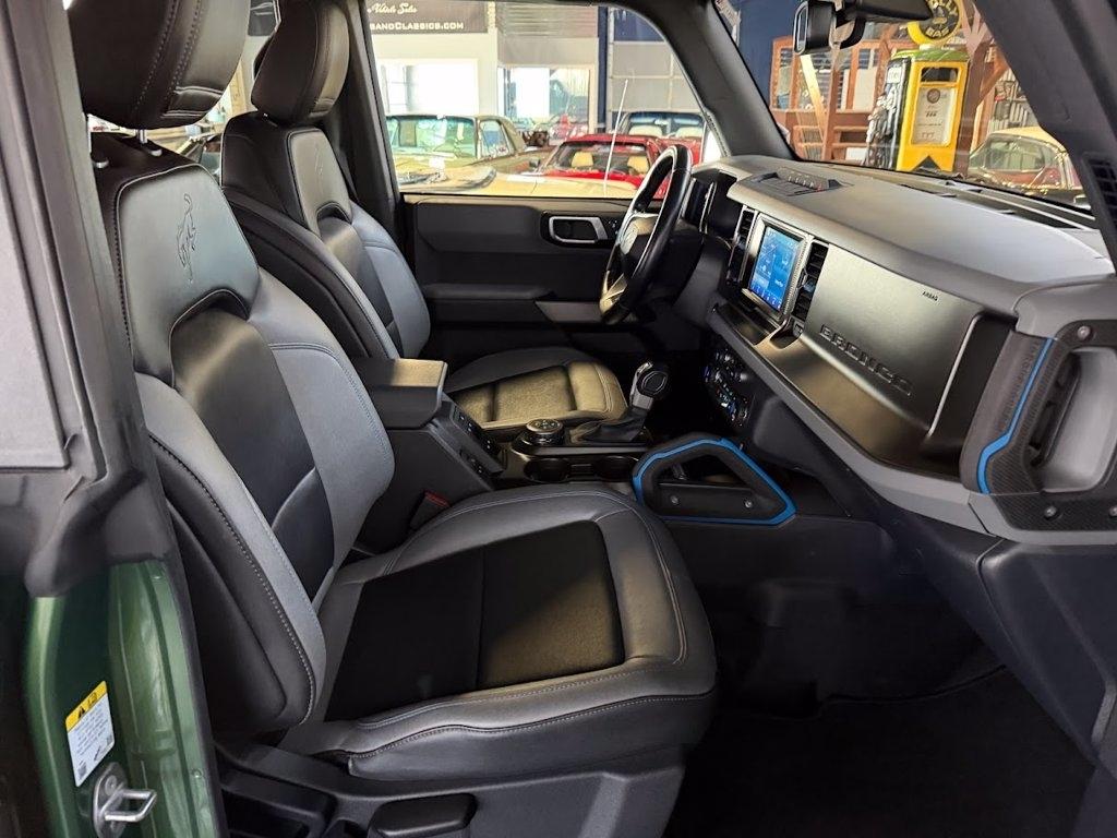 Ford Bronco Black Diamond 4-Door w/Advanced 2022