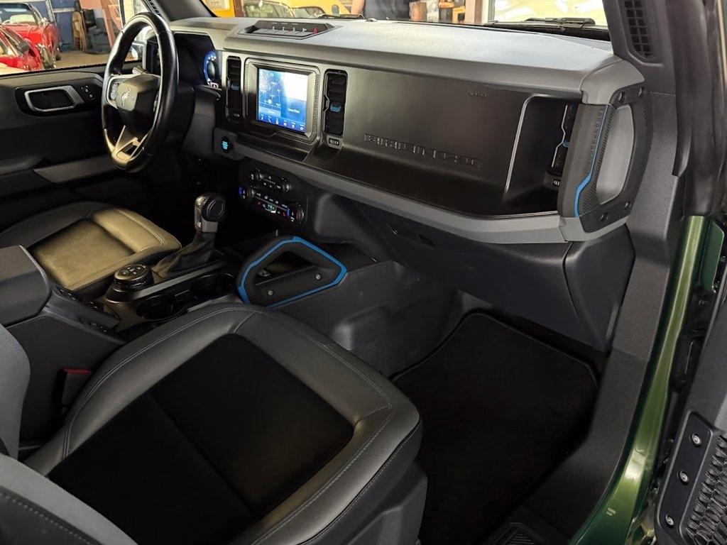 Ford Bronco Black Diamond 4-Door w/Advanced 2022