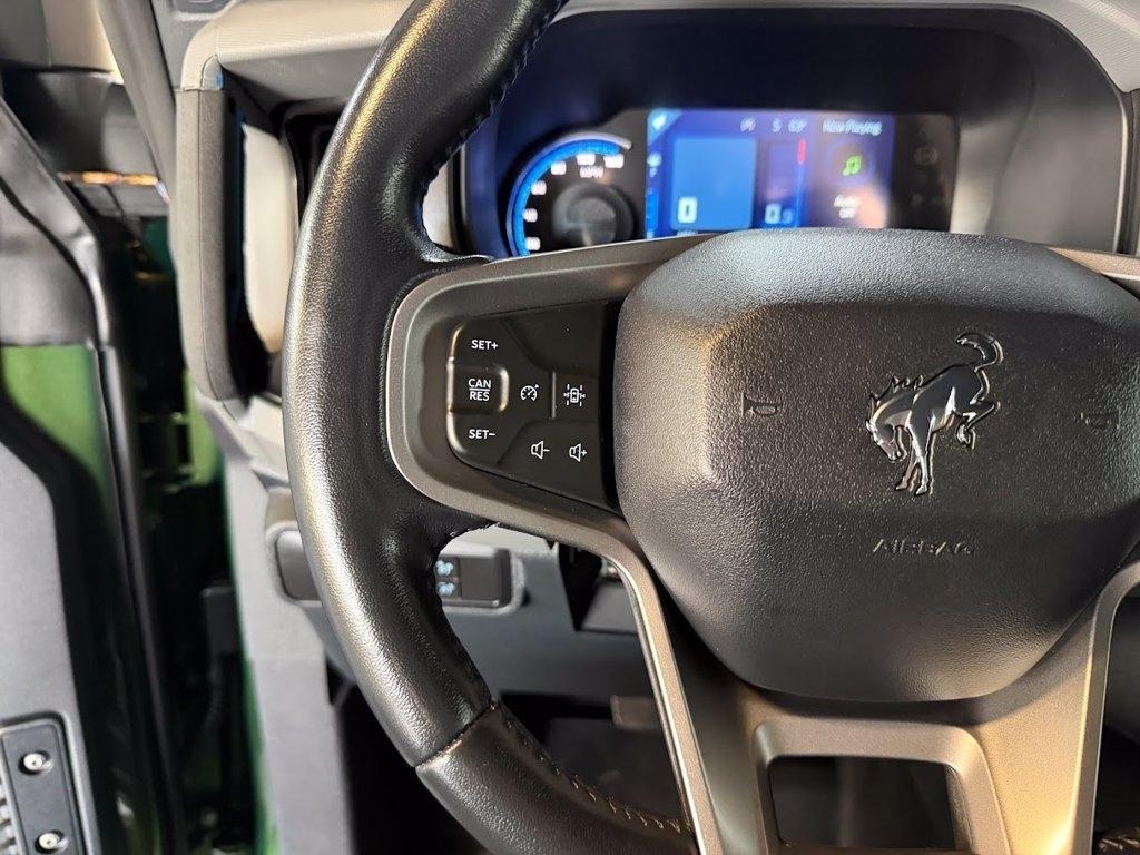 Ford Bronco Black Diamond 4-Door w/Advanced 2022
