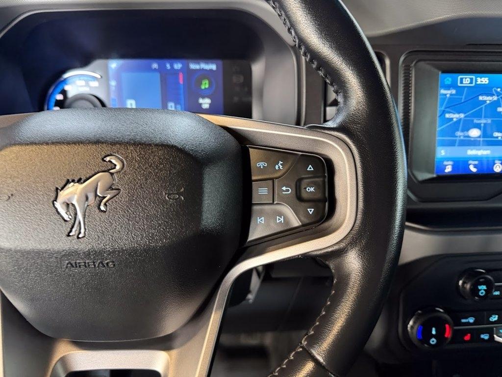 Ford Bronco Black Diamond 4-Door w/Advanced 2022