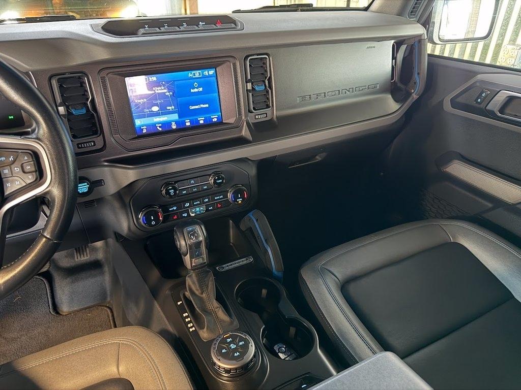 Ford Bronco Black Diamond 4-Door w/Advanced 2022