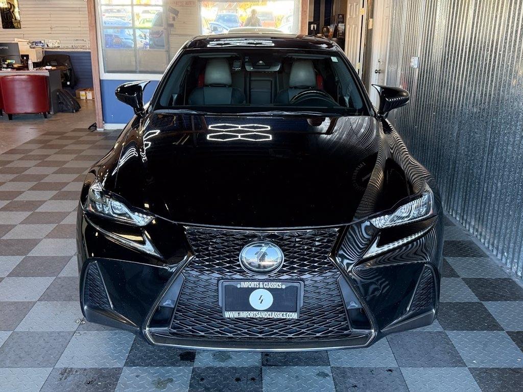 Lexus IS 300 RWD 2019