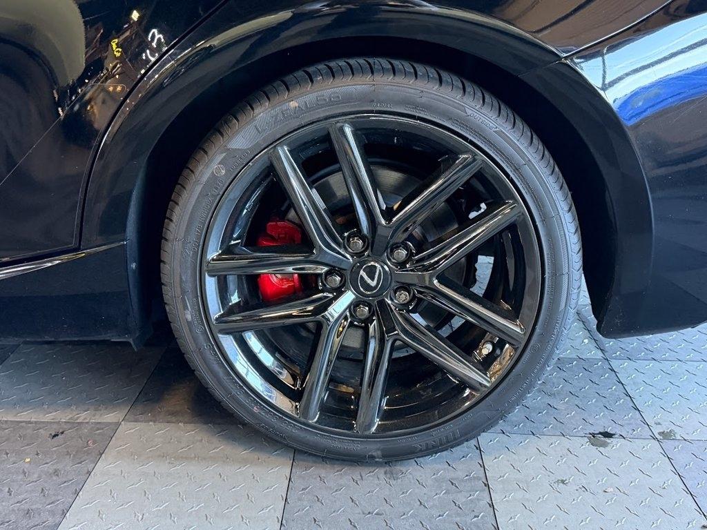 Lexus IS 300 RWD 2019