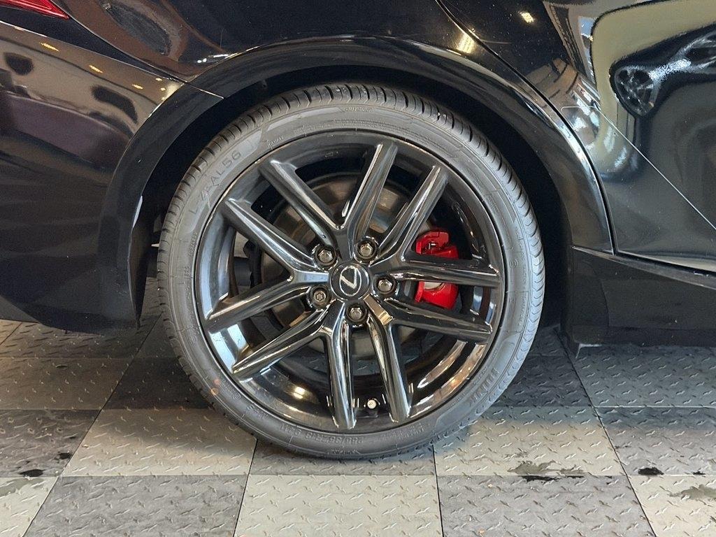 Lexus IS 300 RWD 2019