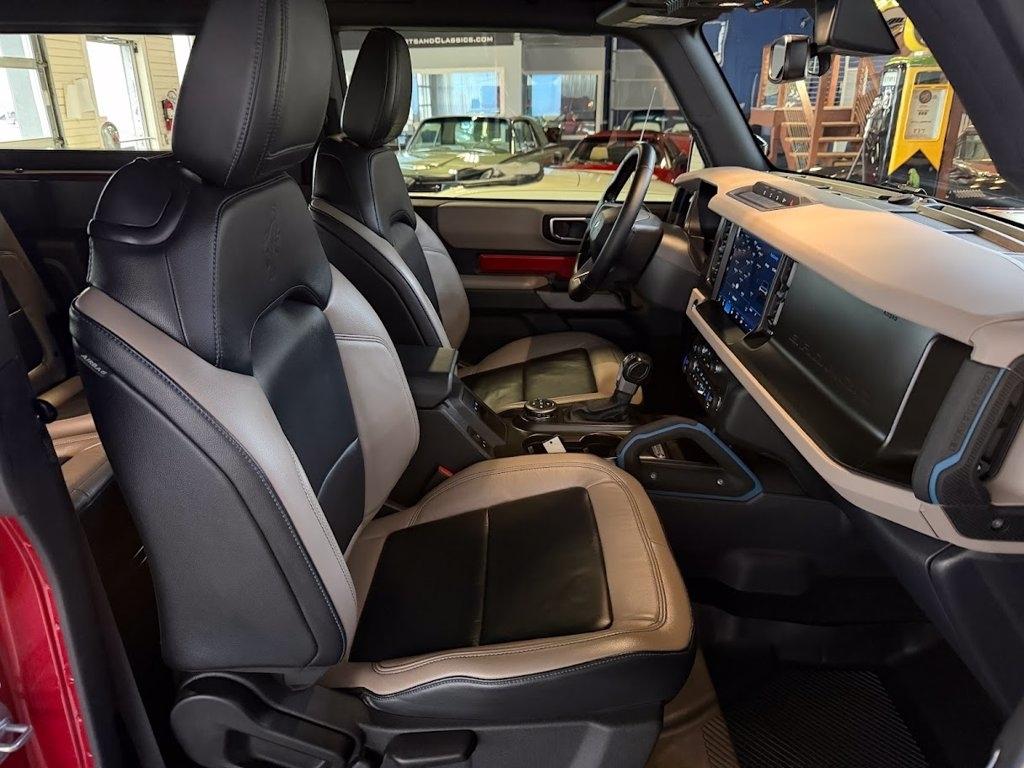 Ford Bronco Advanced 2-Door 2021