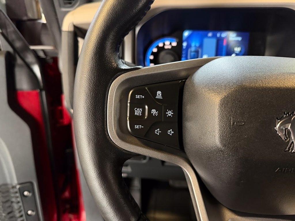 Ford Bronco Advanced 2-Door 2021
