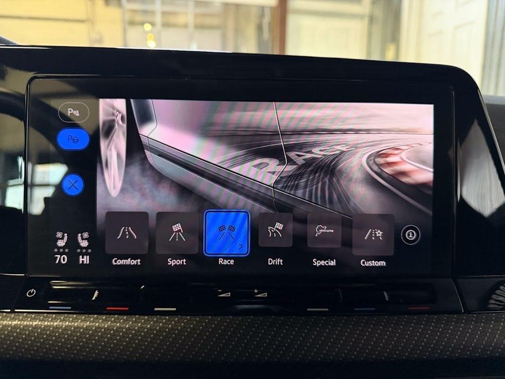 Volkswagen Golf R Base 2024