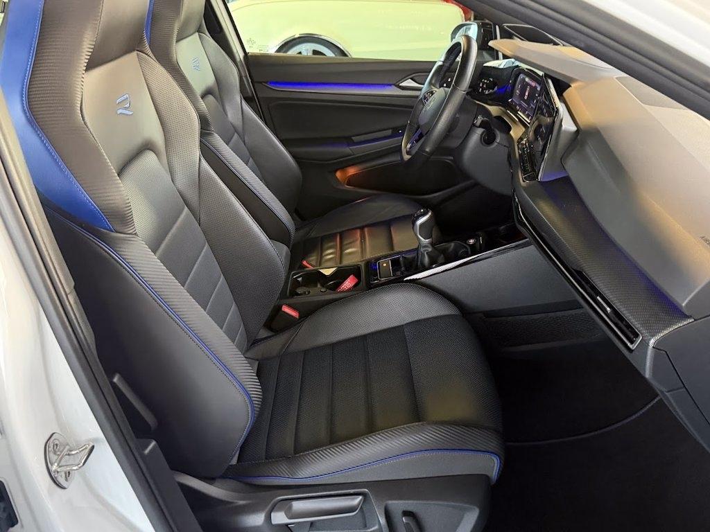 Volkswagen Golf R Base 6M 2024