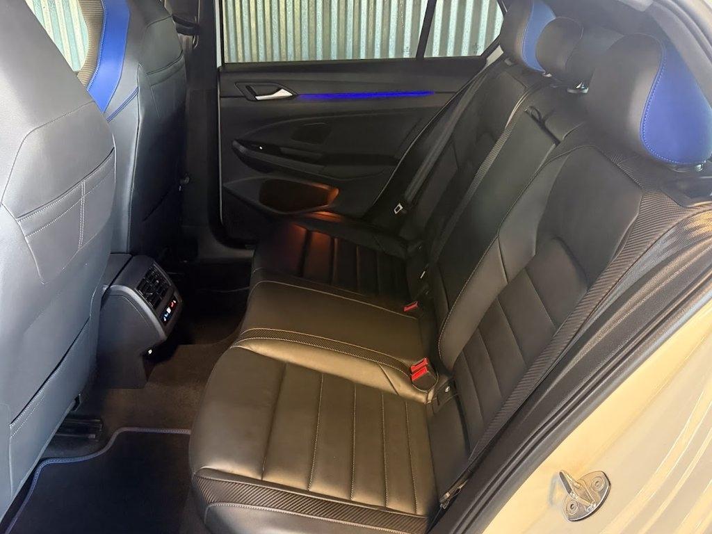 Volkswagen Golf R Base 6M 2024