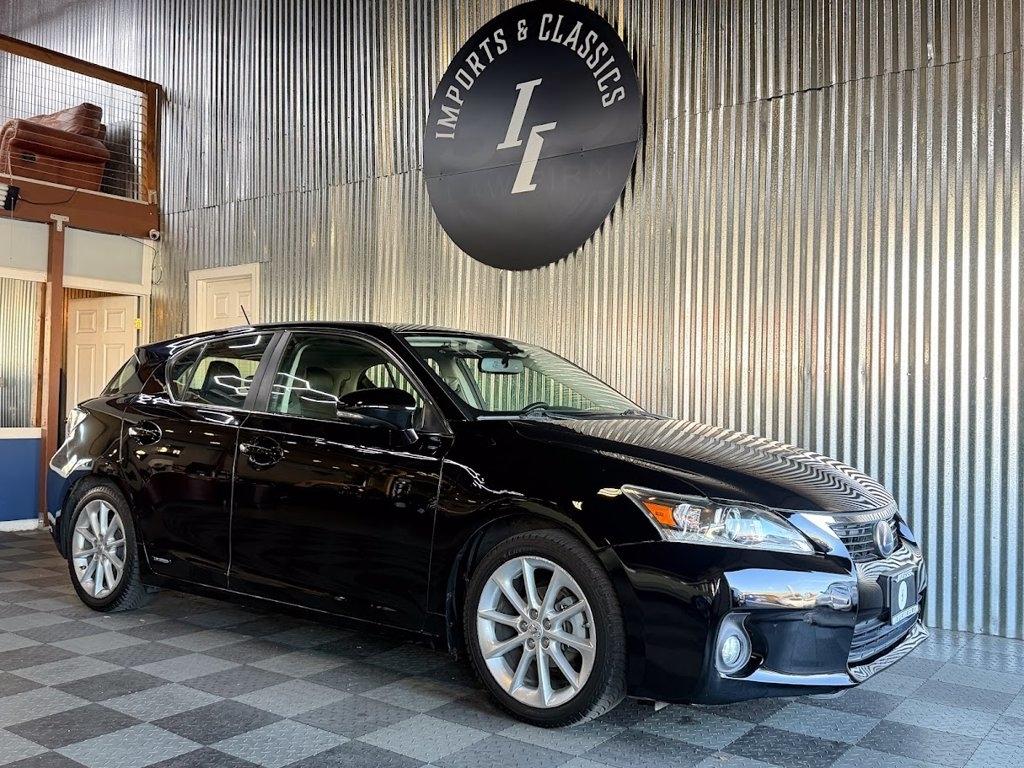 Lexus CT 200h Base 2013