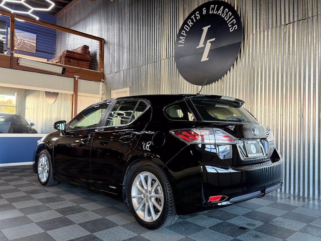 Lexus CT 200h Base 2013
