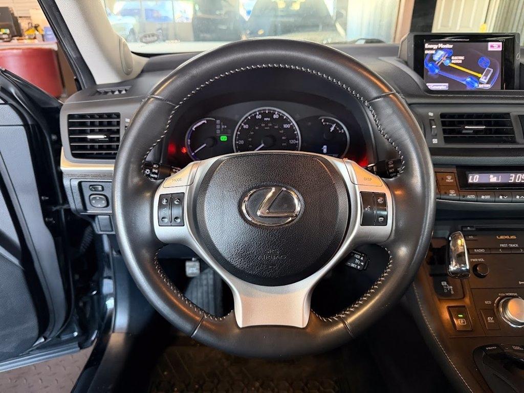 Lexus CT 200h Base 2013