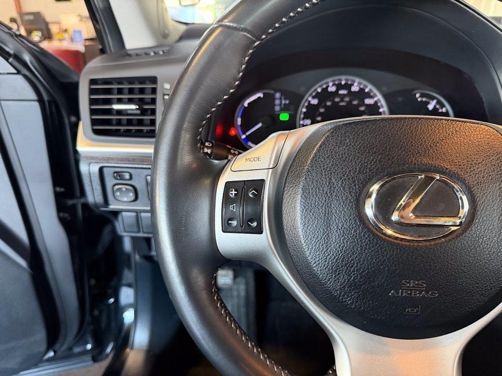 Lexus CT 200h Base 2013