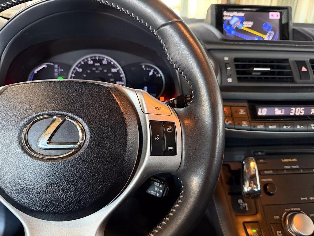 Lexus CT 200h Base 2013