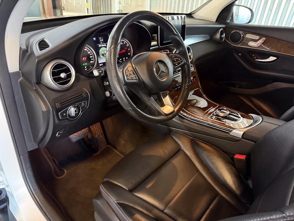 Mercedes-Benz GLC-Class GLC300 4MATIC 2017