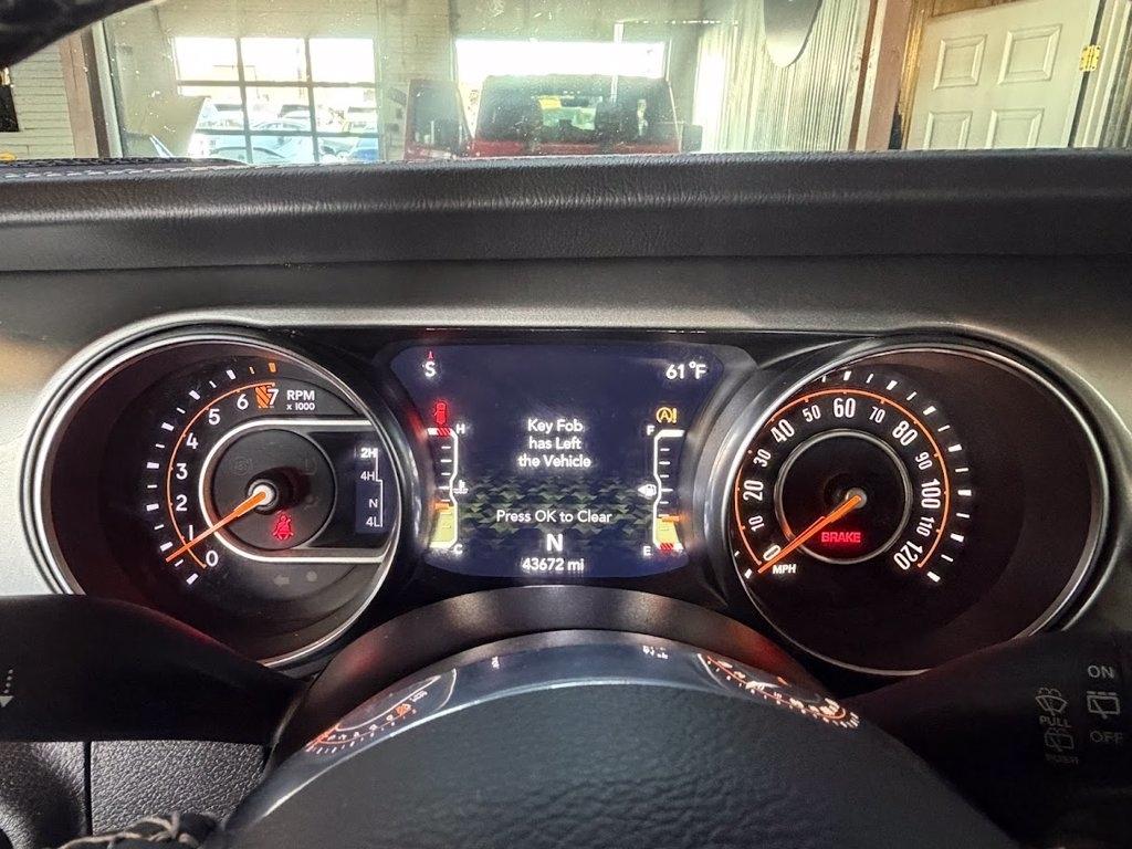 Jeep Wrangler Unlimited Sahara 2021