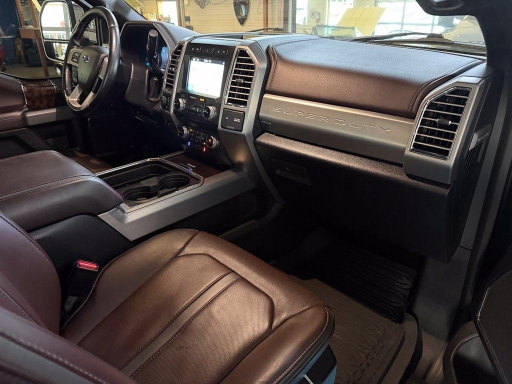 Ford F-350 SD King Ranch Crew Cab 4WD 2017