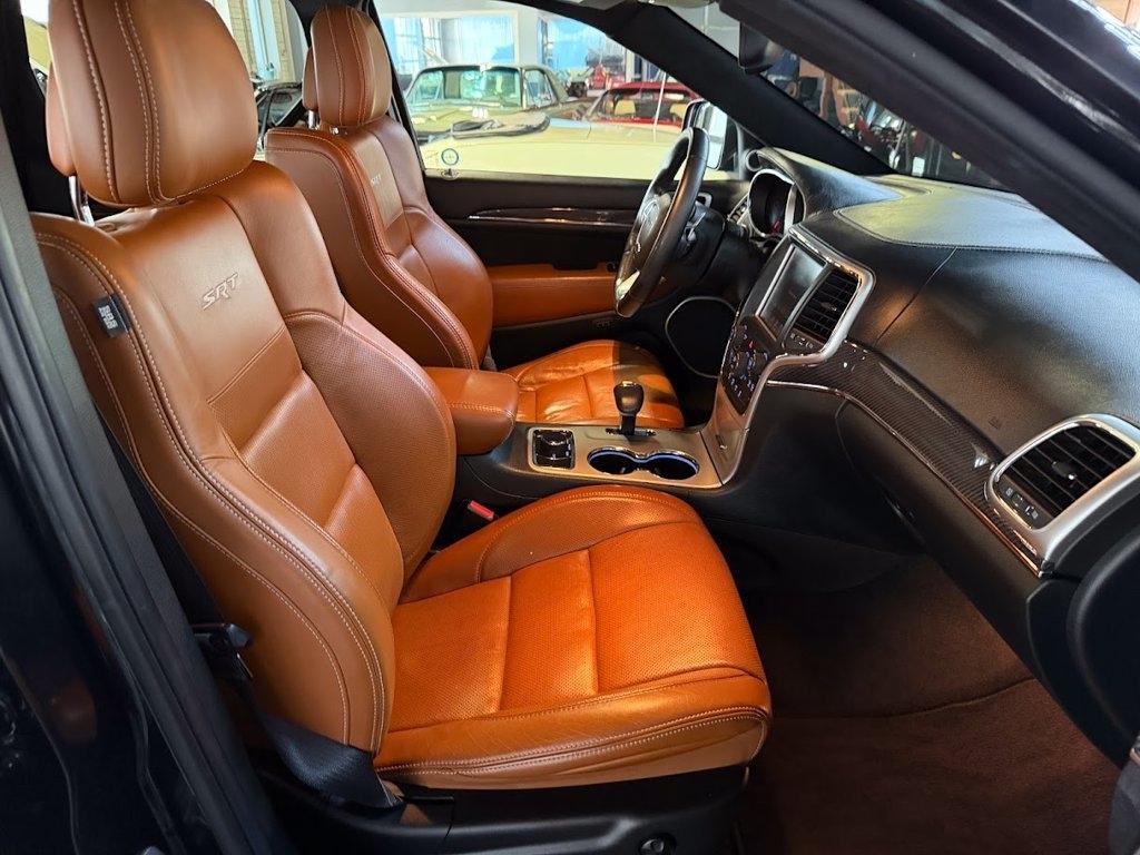 Jeep Grand Cherokee SRT8 4WD 2014