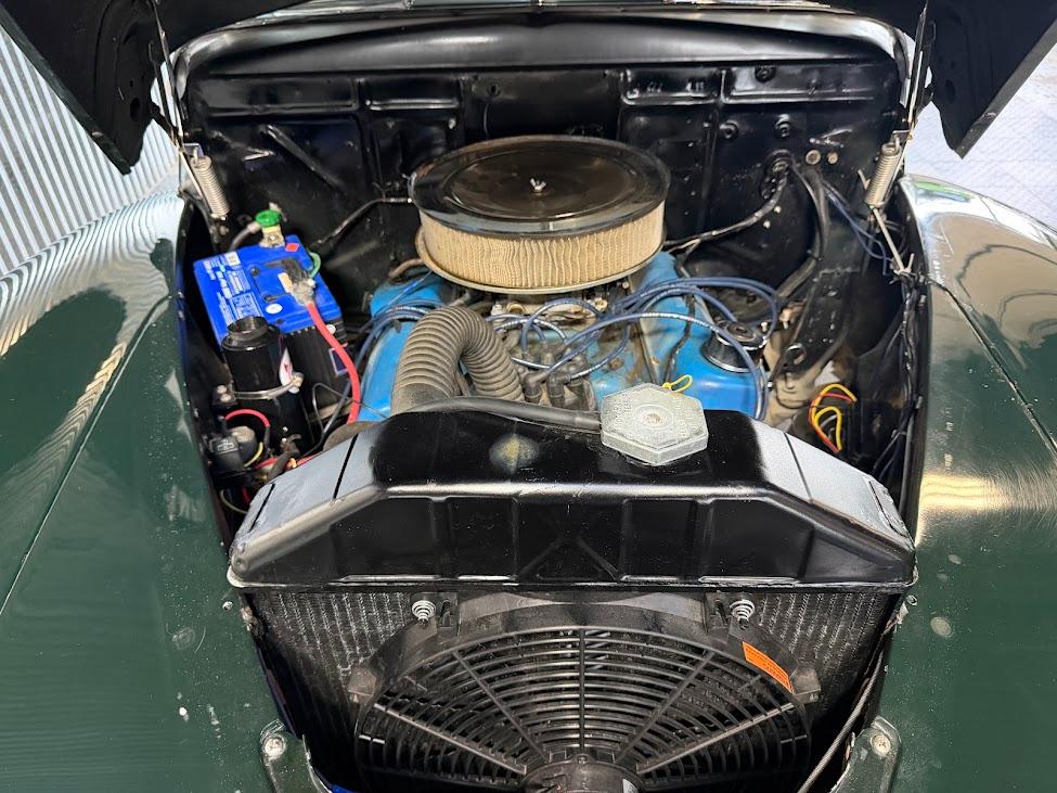 Ford DELUXE COUPE  1948