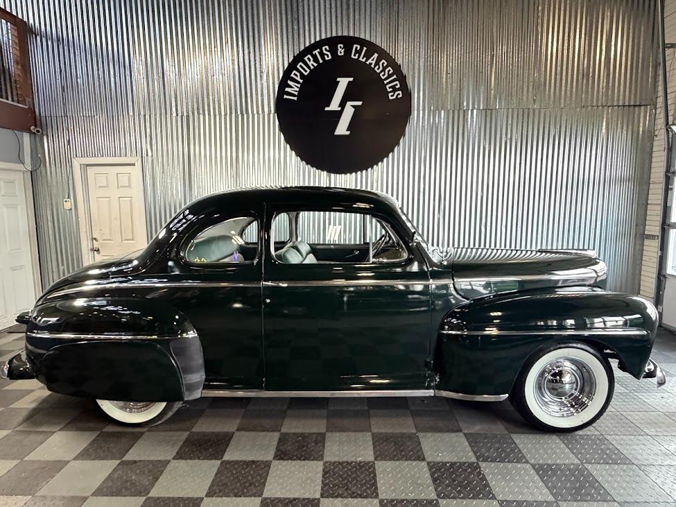 Ford DELUXE COUPE  1948