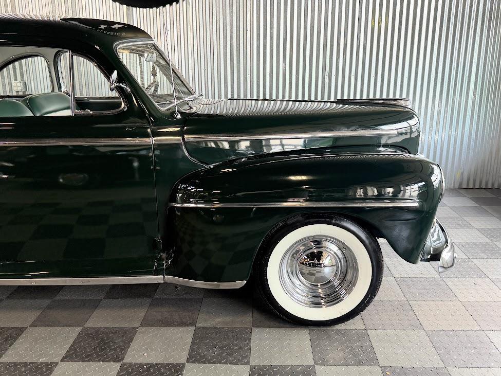 Ford DELUXE COUPE  1948