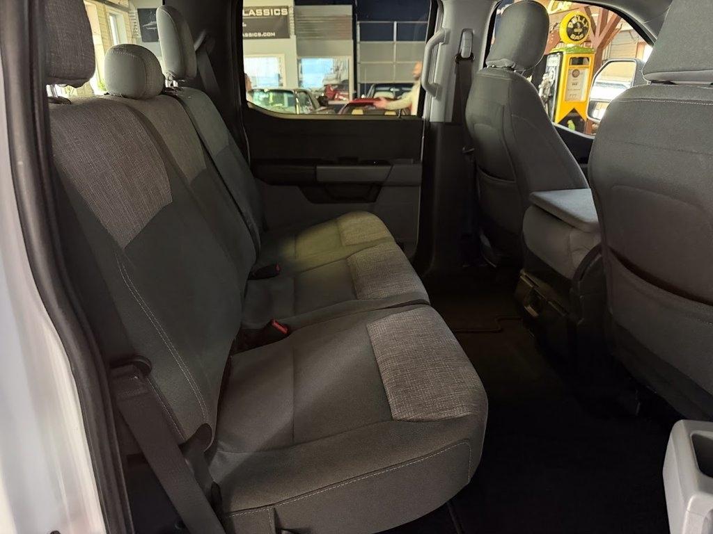 Ford F-350 SD XLT Crew Cab LWB 4WD 2024