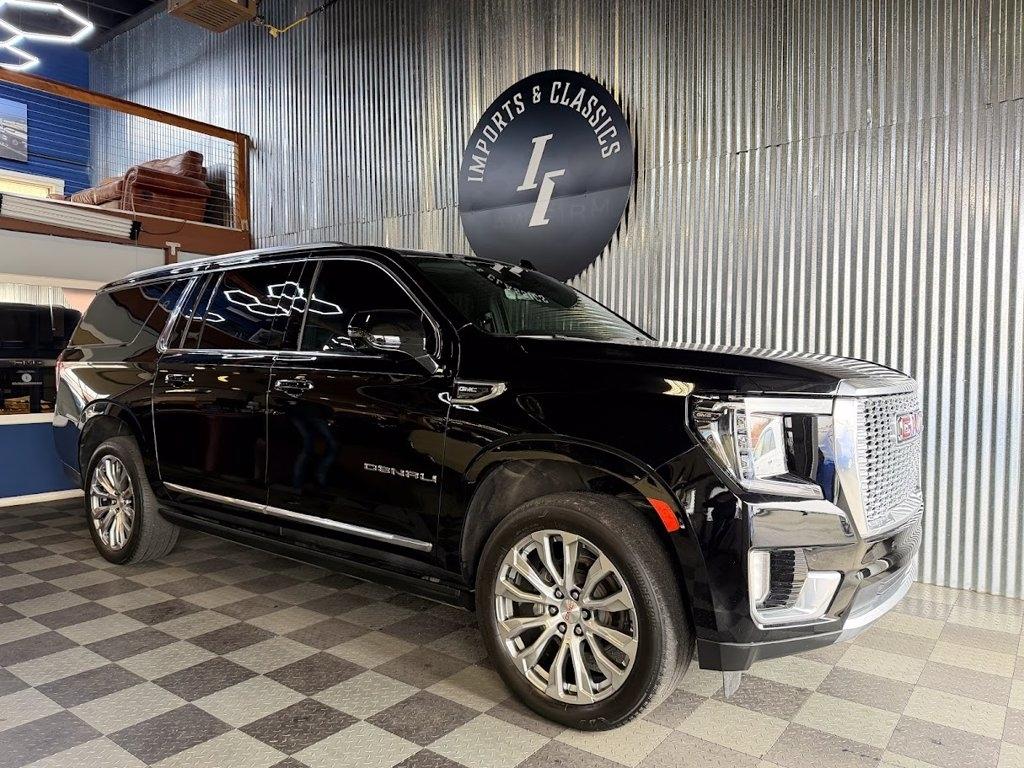 GMC Yukon XL Denali 4WD 2022