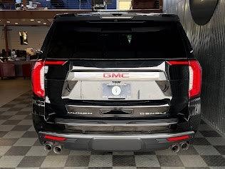 GMC Yukon XL Denali 4WD 2022